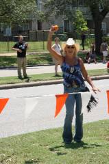 v2006_ArtCar_3_Parade 370 